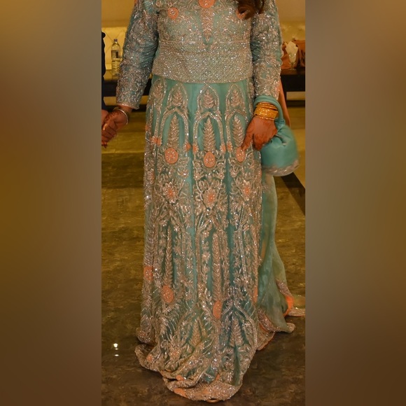 Pakistani Wedding dress, wore one day for 4-5 hours. - Picture 1 of 1